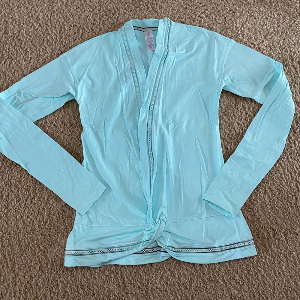 Ivivva by Lululemon On the Move Twist Front Shrug Mint - Picture 2 of 5